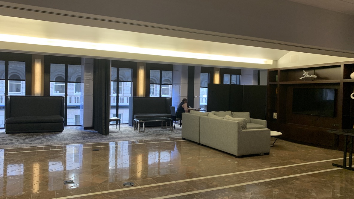 Lobby Seating Area at The JW Marriott San Francisco