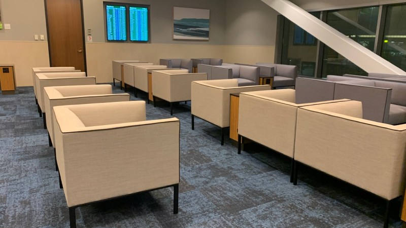 Alaska Lounge SFO seating area 2