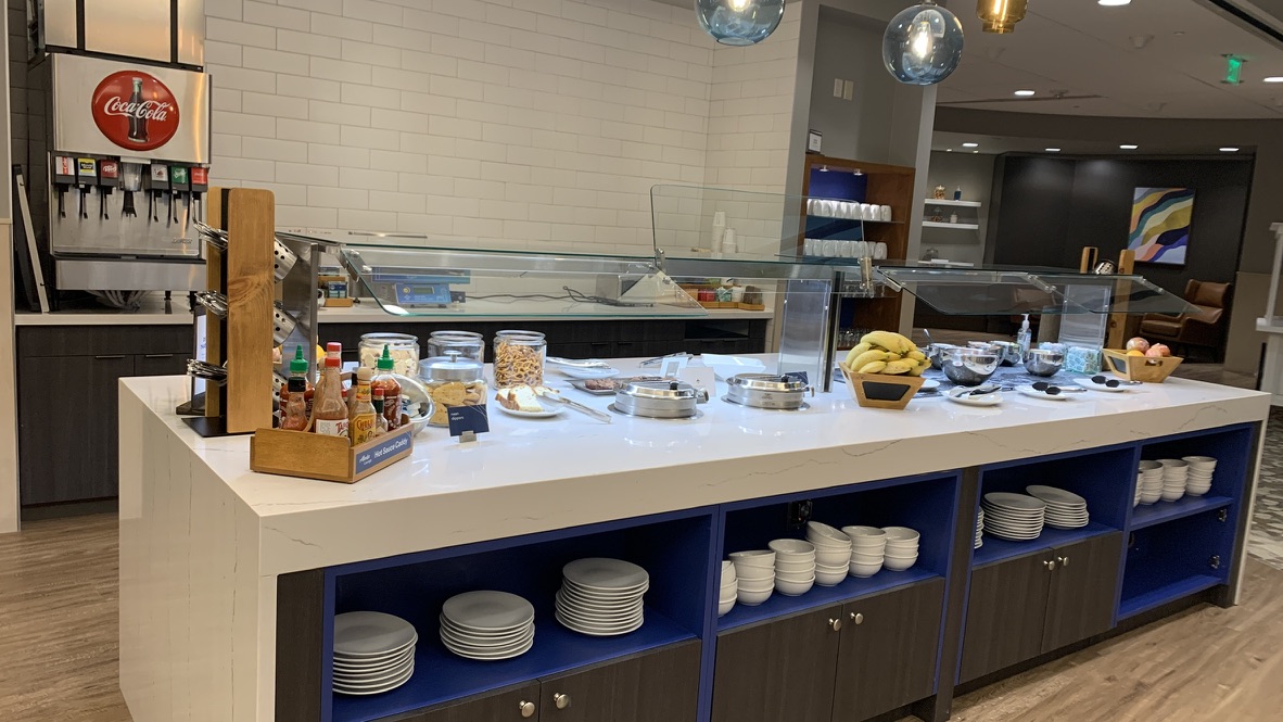 Alaska Lounge SFO food 2