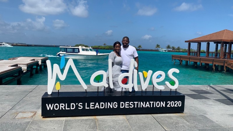 Welcome to Maldives sign