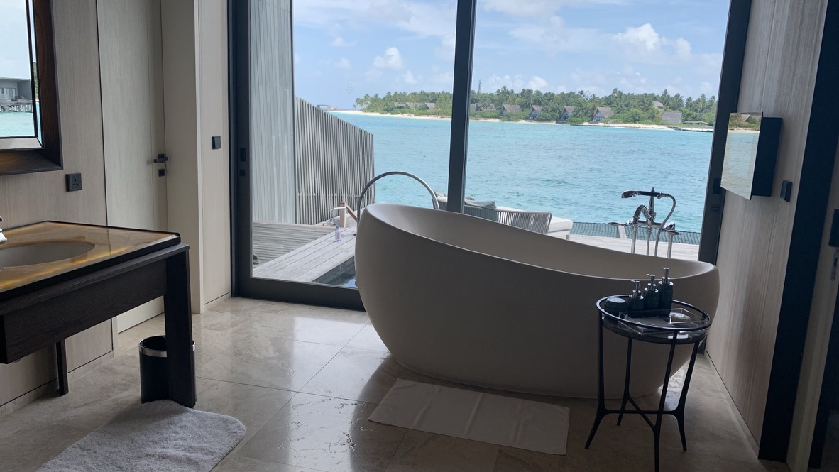 Bathtub at the St. Regis Maldives