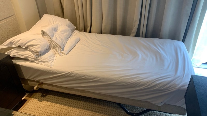 Rollaway bed