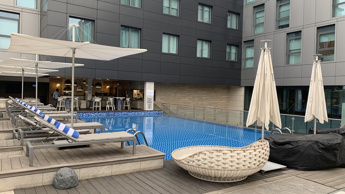 Pool bar at the Lagos Marriott Hotel Ikeja