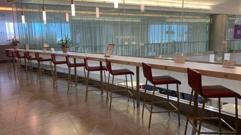 Communal table
