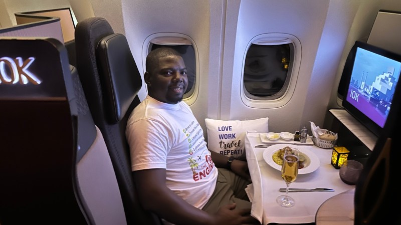Flying Qatar Airways QSuite - Unparalleled Luxury and Privacy