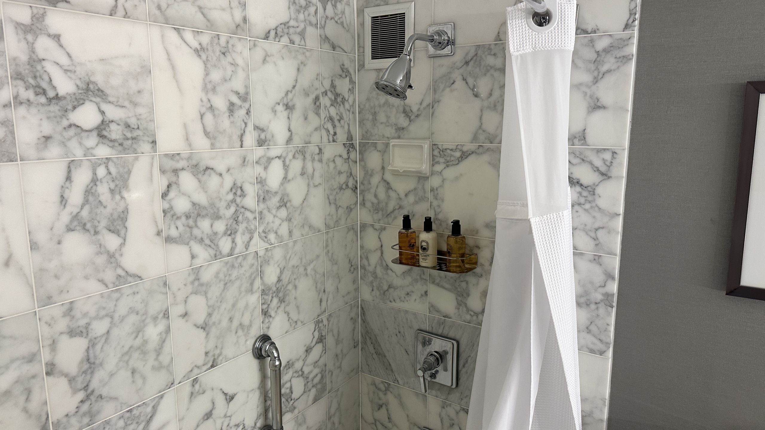 The Ritz Carlton Marina Del Rey - Shower