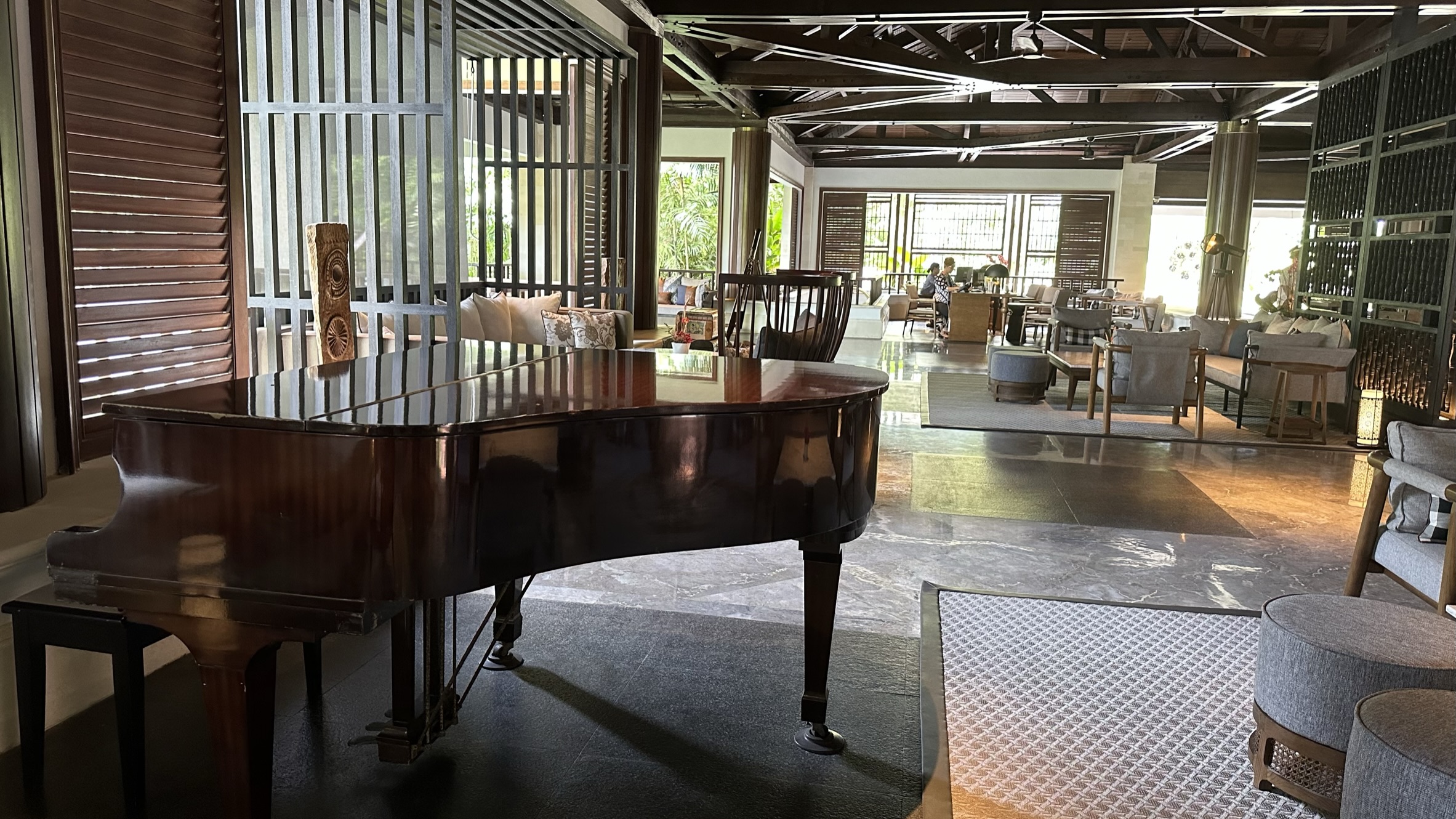 The hotel lobby - arrival