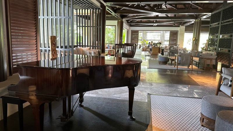 The hotel lobby - arrival