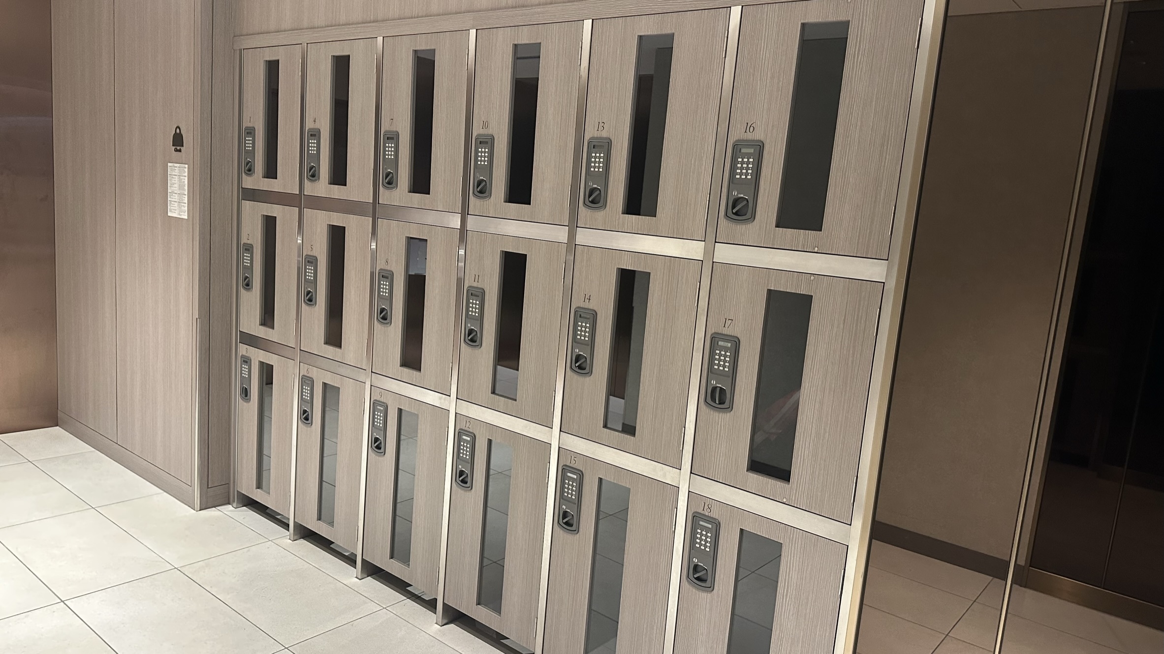 JAL First Class Lounge Tokyo Narita