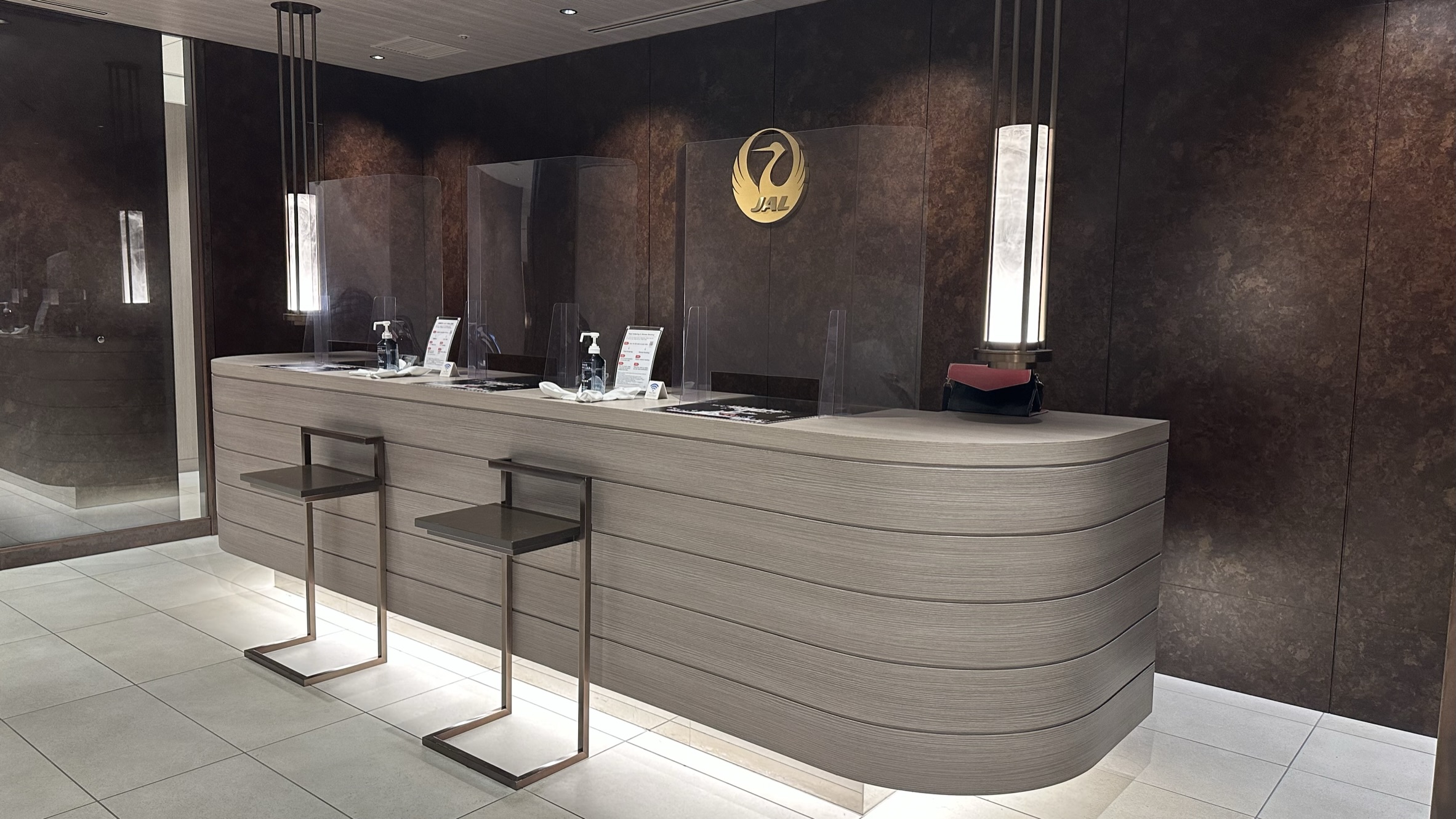 JAL First Class Lounge Tokyo Narita