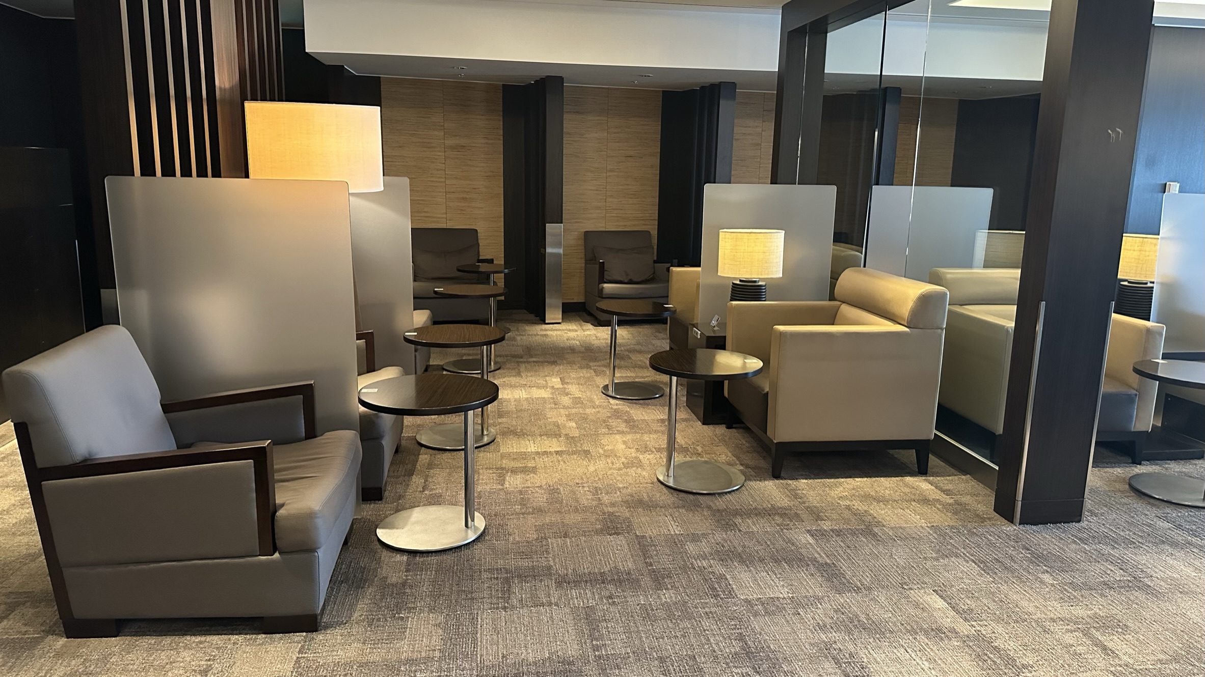 JAL First Class Lounge Tokyo Narita