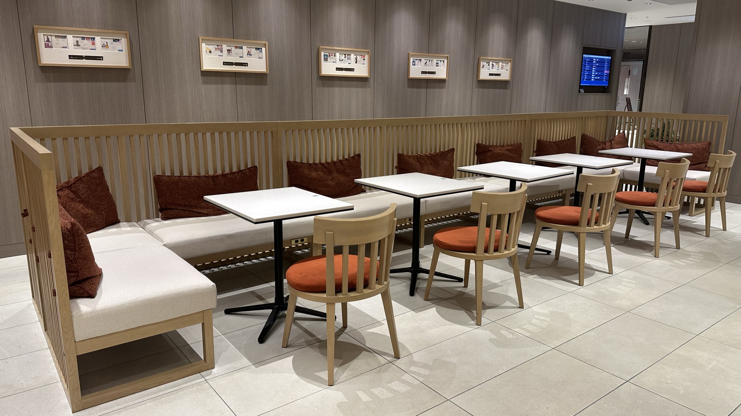 JAL First Class Lounge Tokyo Narita