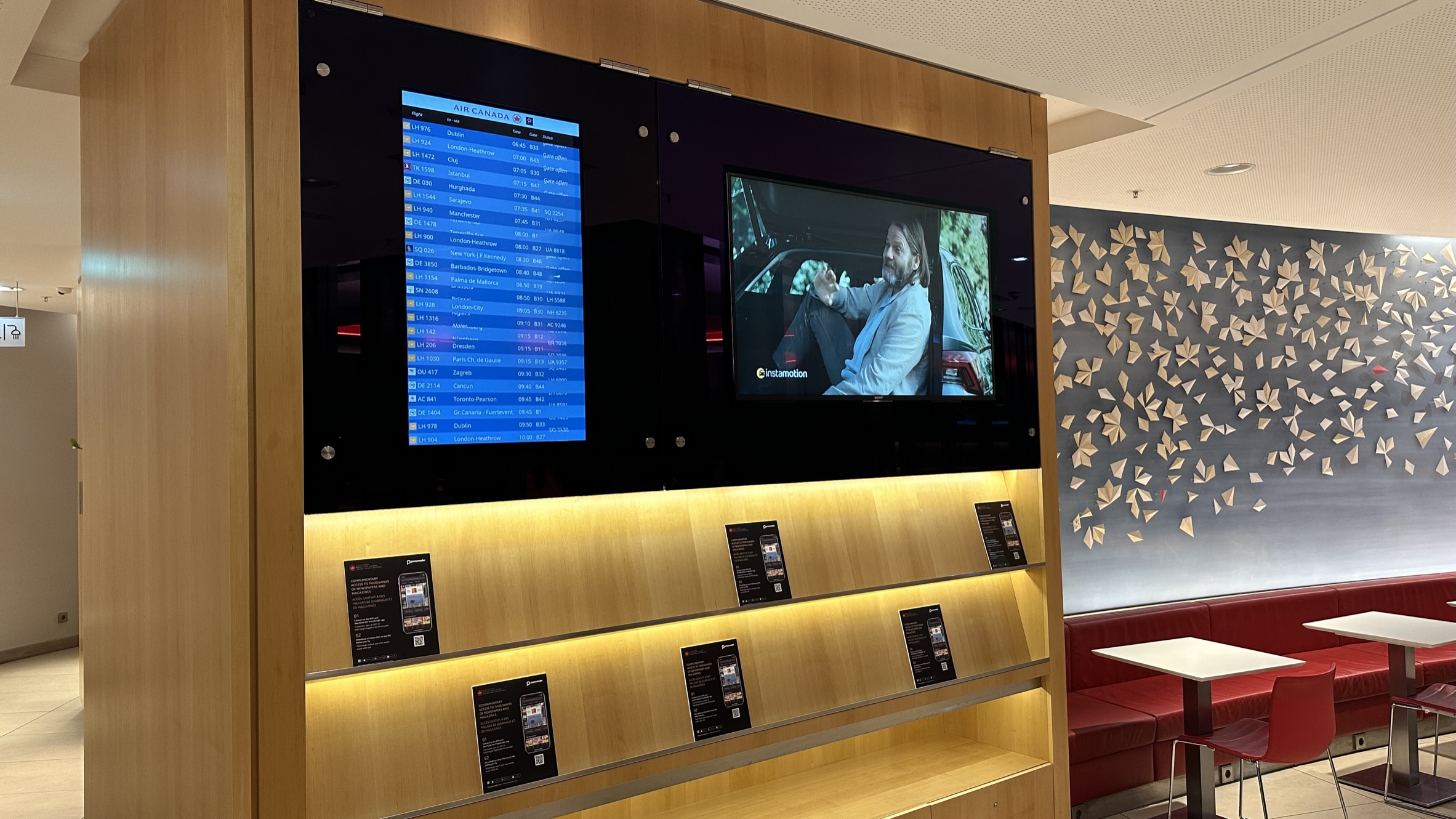 Flight Display Board at the lounge