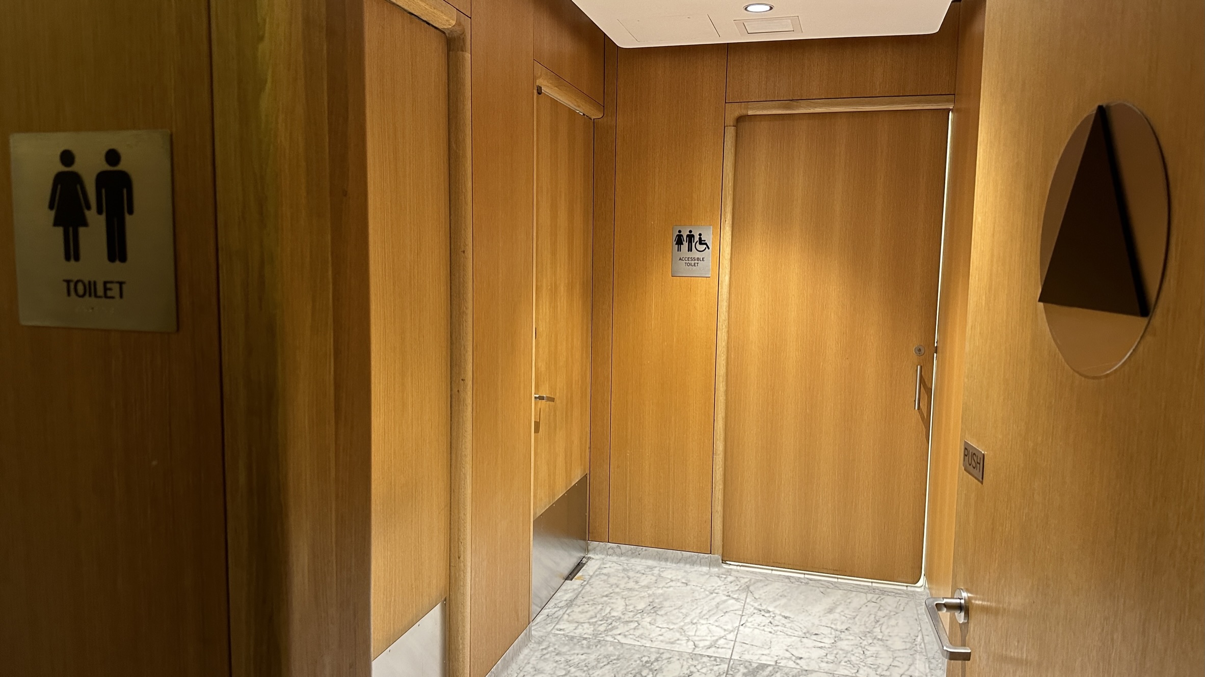 Restrooms at the Qantas First Class Lounge LAX