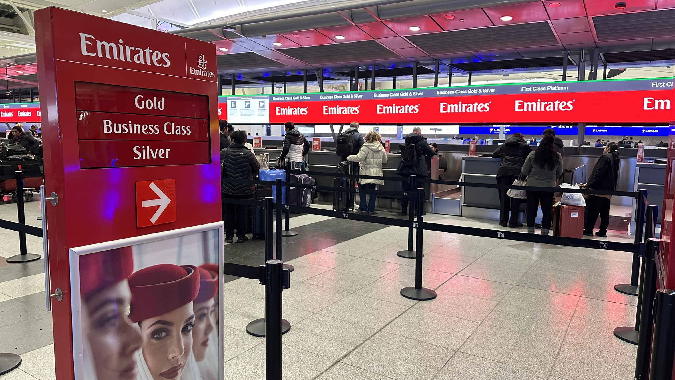 Emirates check-in JFK