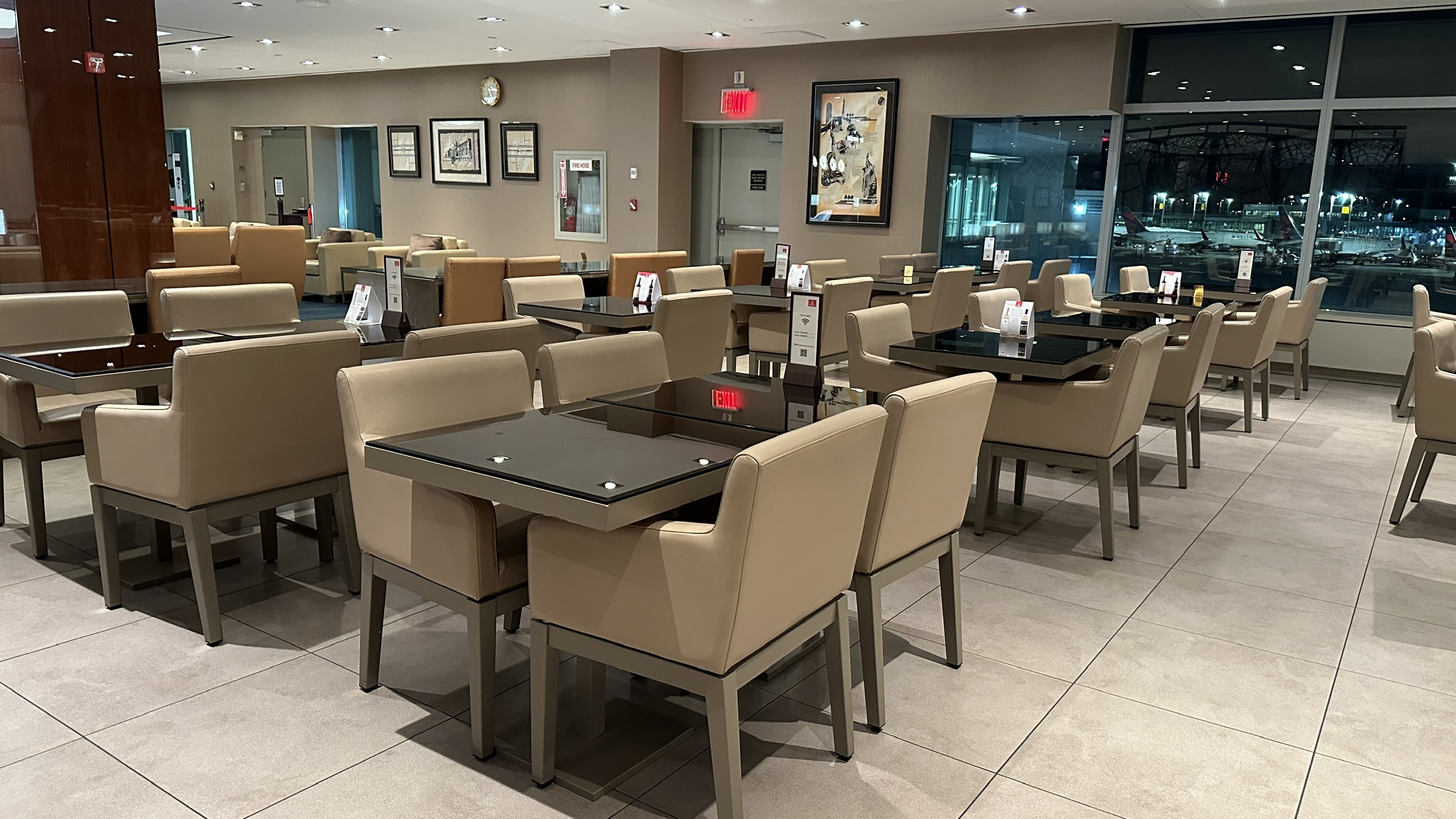 Dining area at the Emirates Lounge New York JFK
