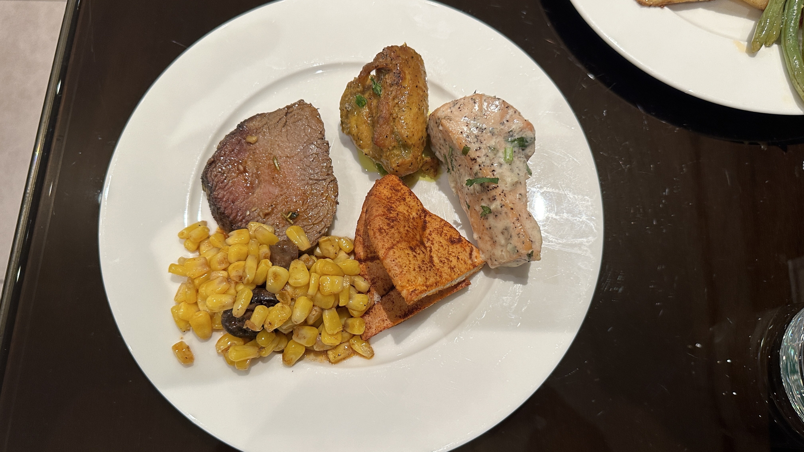 The Emirates Lounge, New York JFK