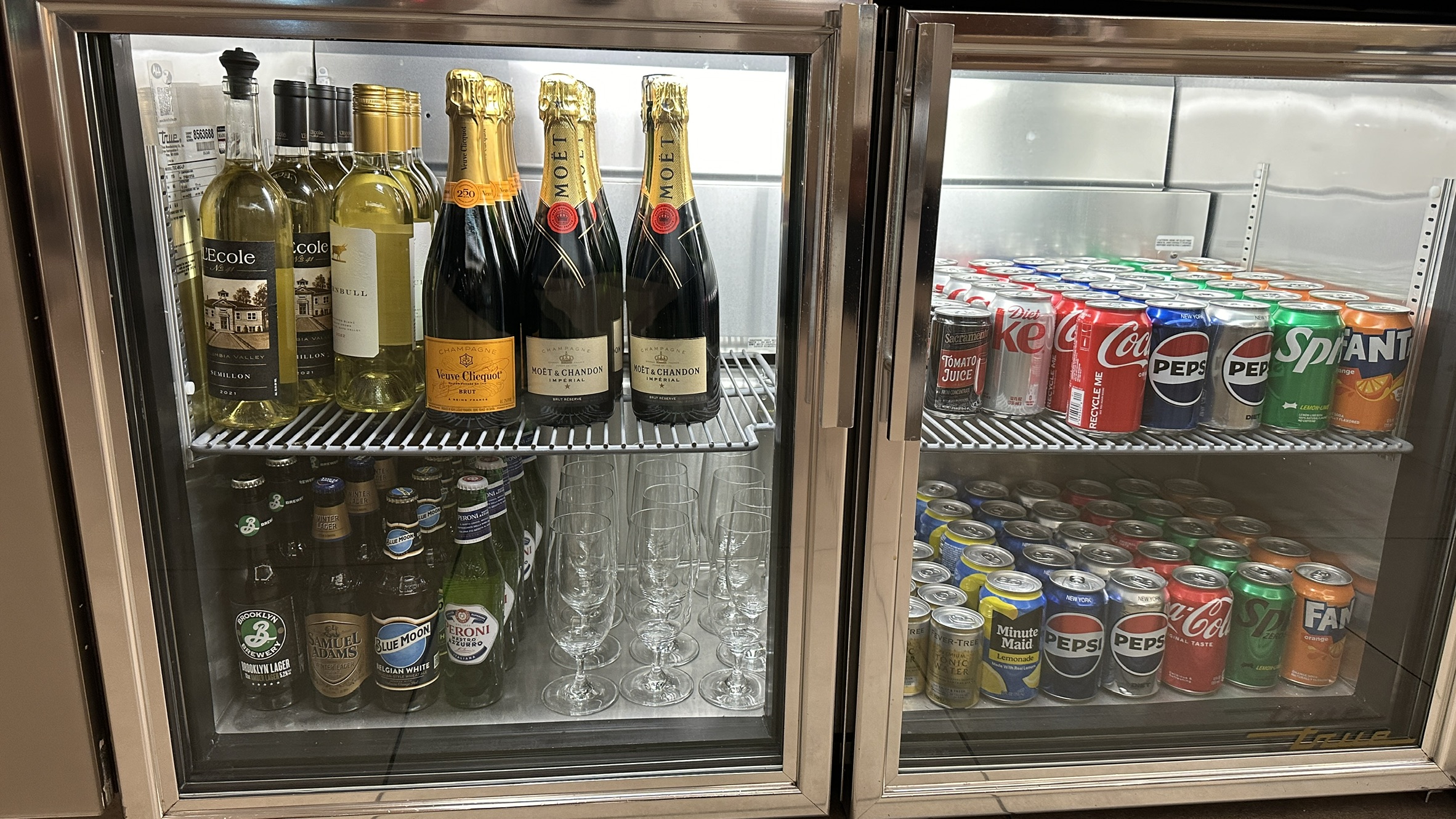 The Emirates Lounge, New York JFK