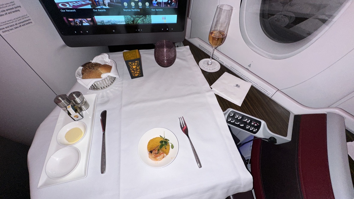 Qatar Airways Airbus A350 Business Class