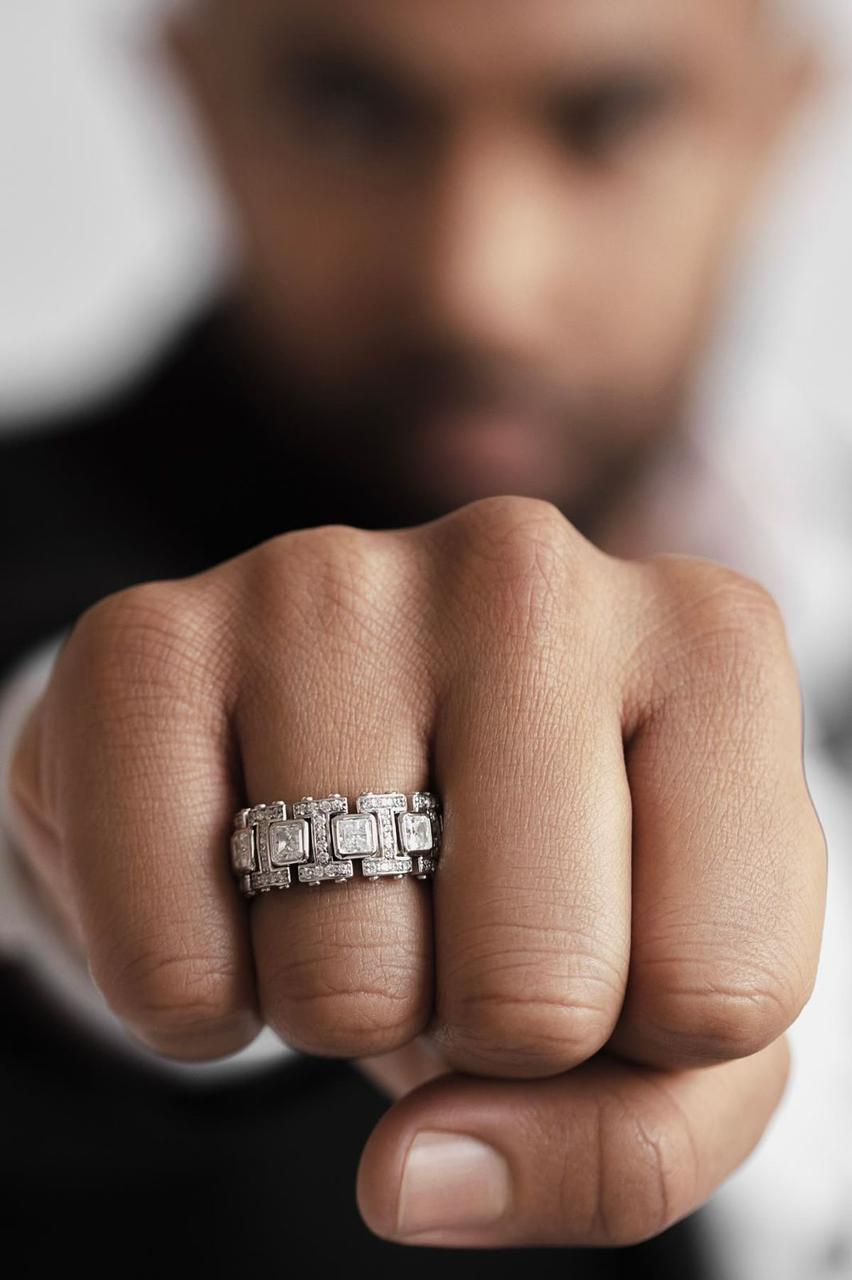 MEN'S RING - WITH LAB GROWN DIAMONDS