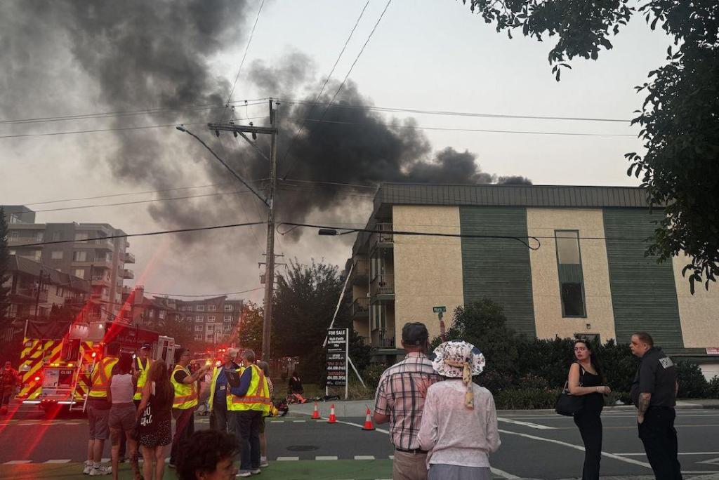 Breaking News: Downtown Chilliwack Apartment Fire Leaves Dozens Homeless (2026)