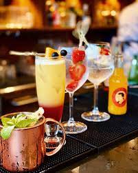 Gourmet Cocktail Bar & Grill