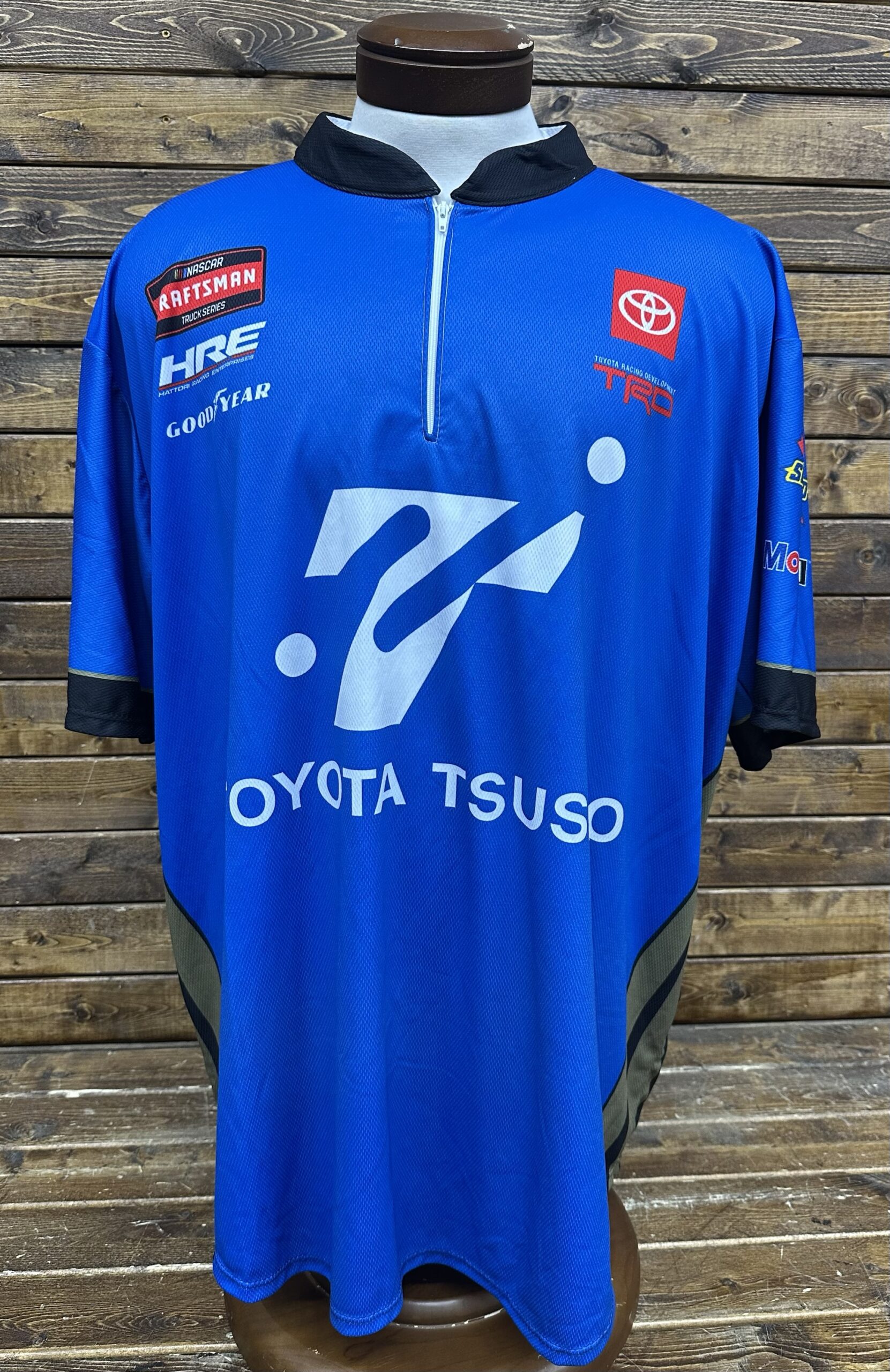 NASCAR Tyler Akrum Hattori Racing Team Issued Race Used Crew Shirt Medium