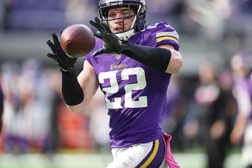 Minnesota Vikings free safety Harrison Smith warms up before facing the Houston Texans on Sunday, Oct. 9, 2016 at U.S. Bank Stadium in Minneapolis, Minn. (Elizabeth Flores/Minneapolis Star Tribune/TNS) ORG XMIT: 1191369
