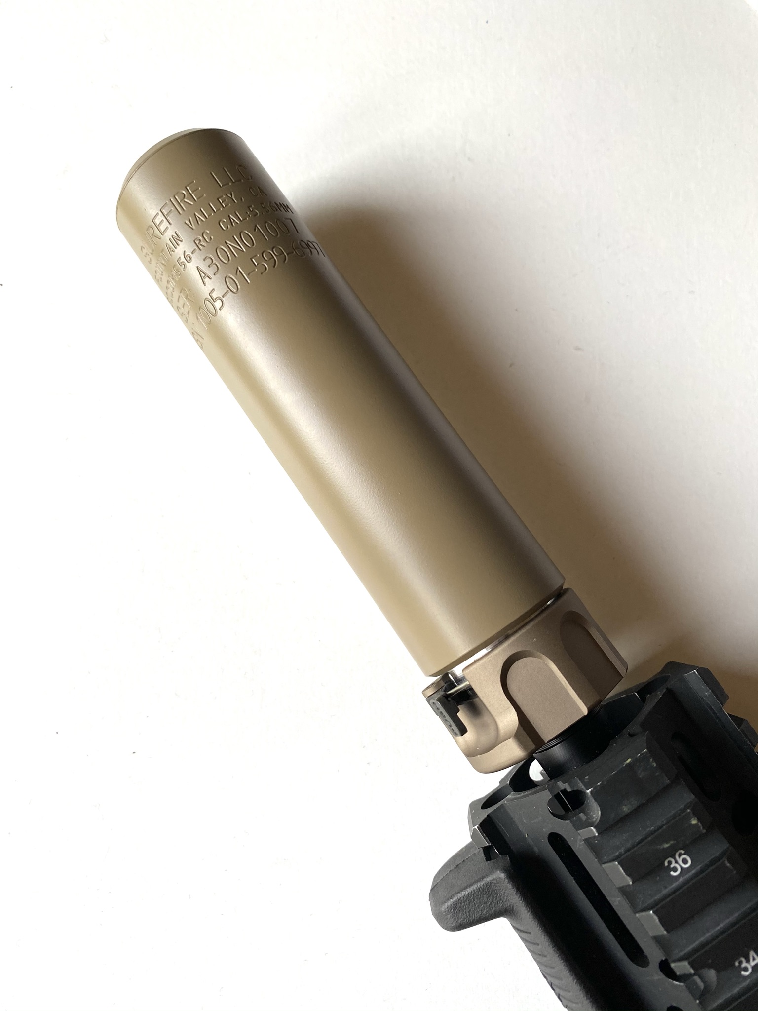 HAO INDUSTRIES SOCOM556RCタイプ サプレッサー TAN HAO INDUSTRIES SUREFIRE SOCOM556RCタイプ サイレンサー