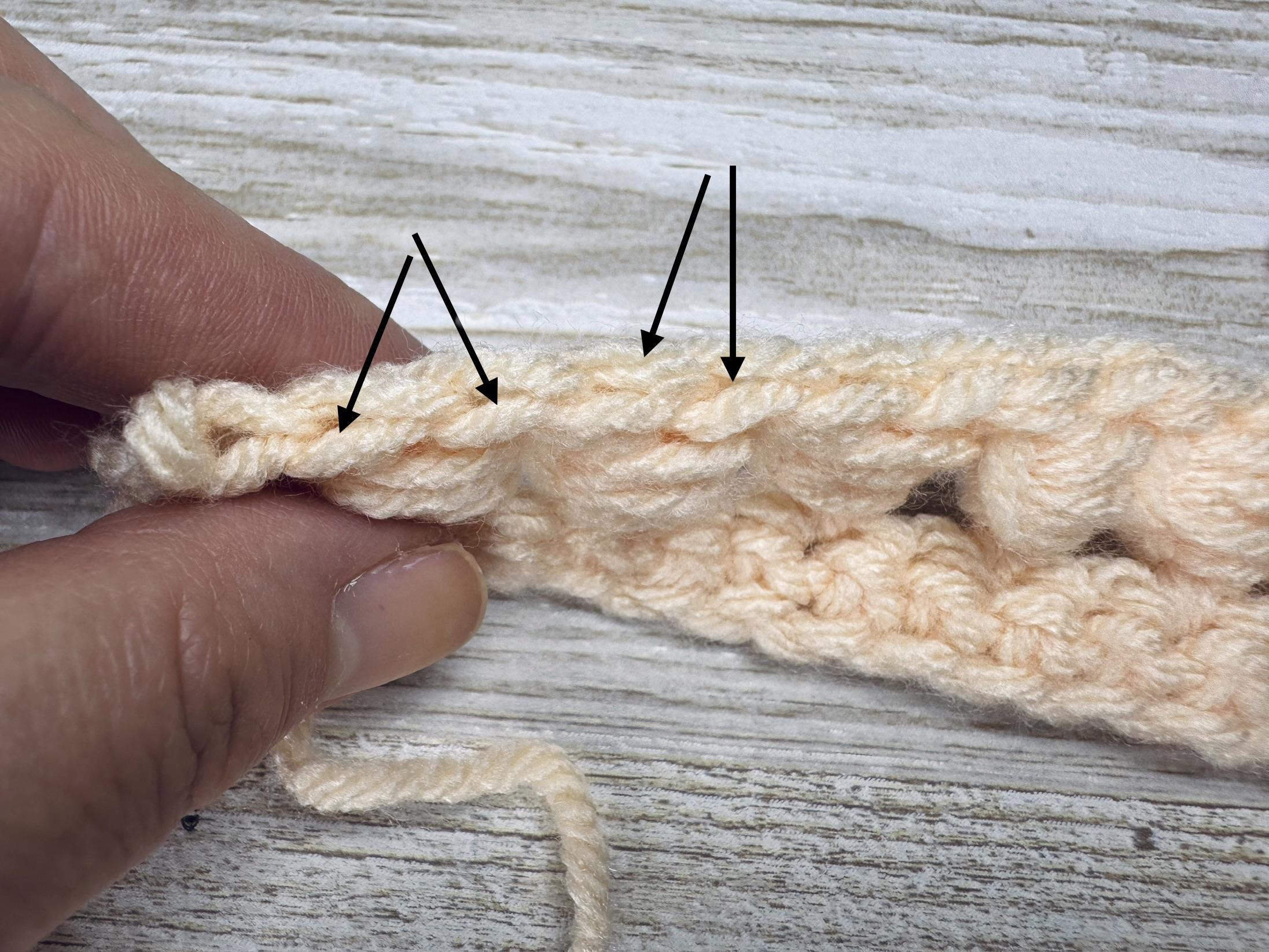 Work 2 single crochets across each bead stitch.