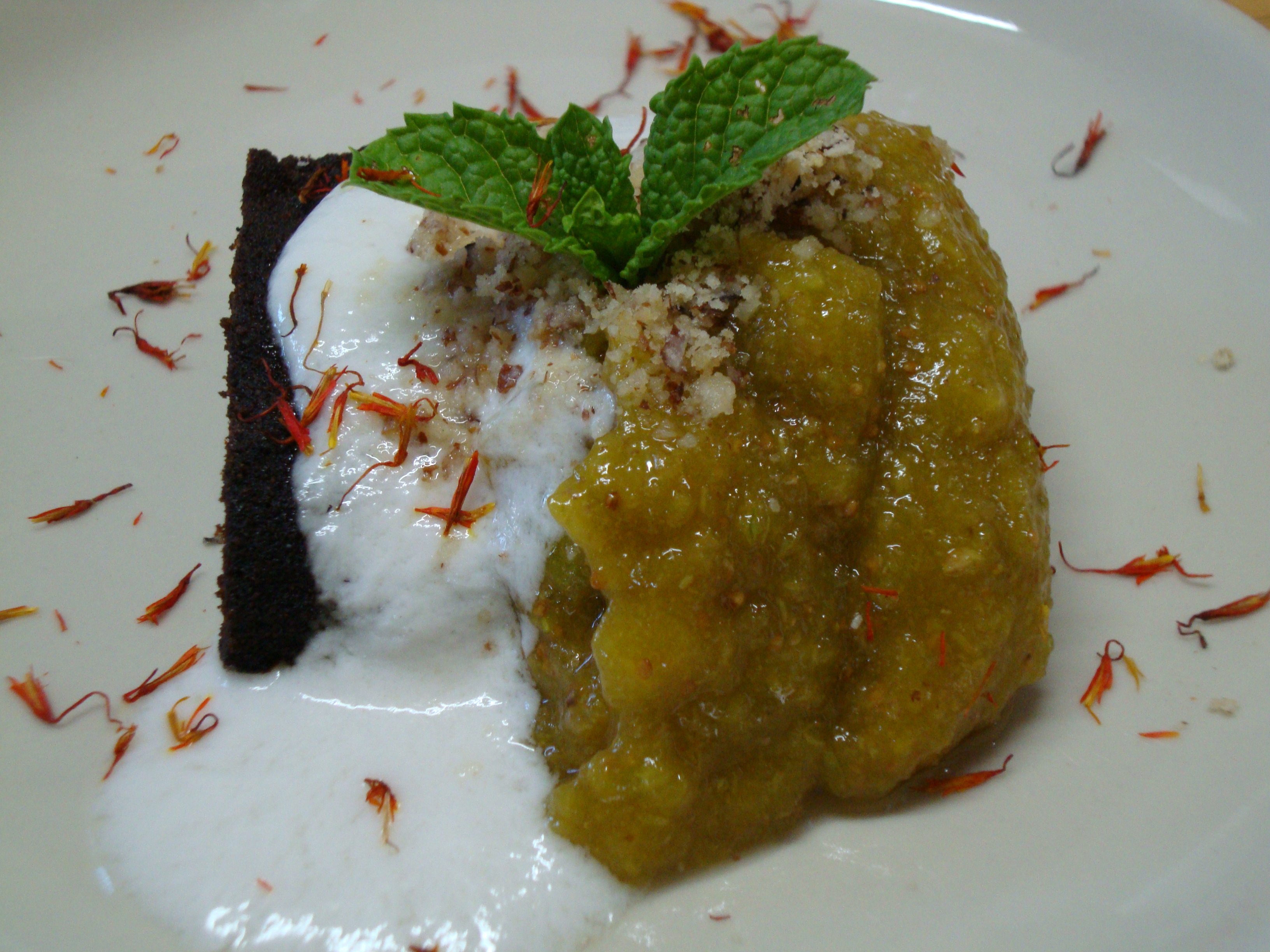 Carob cake & Fig Dessert