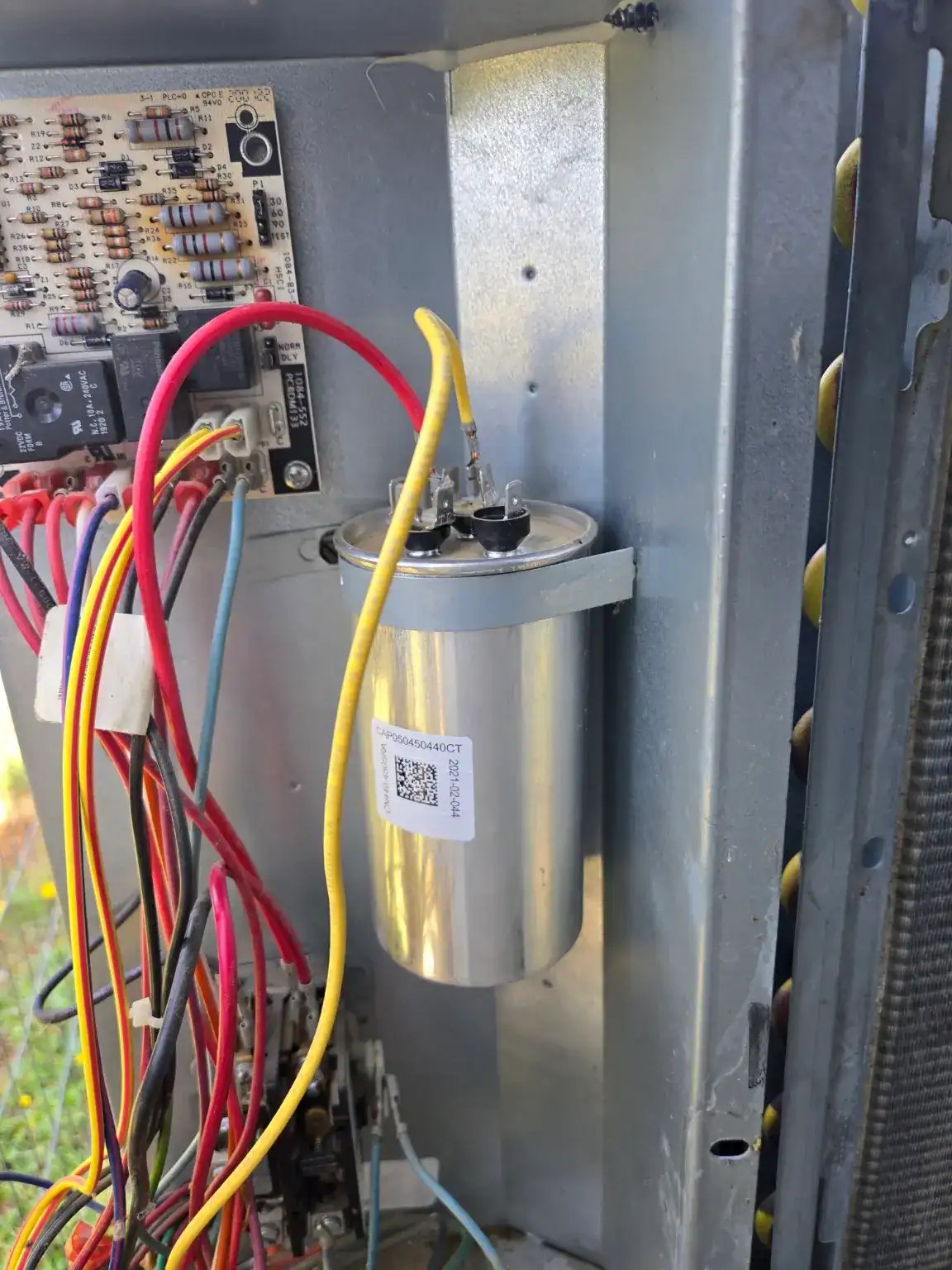 AC capacitor replacement