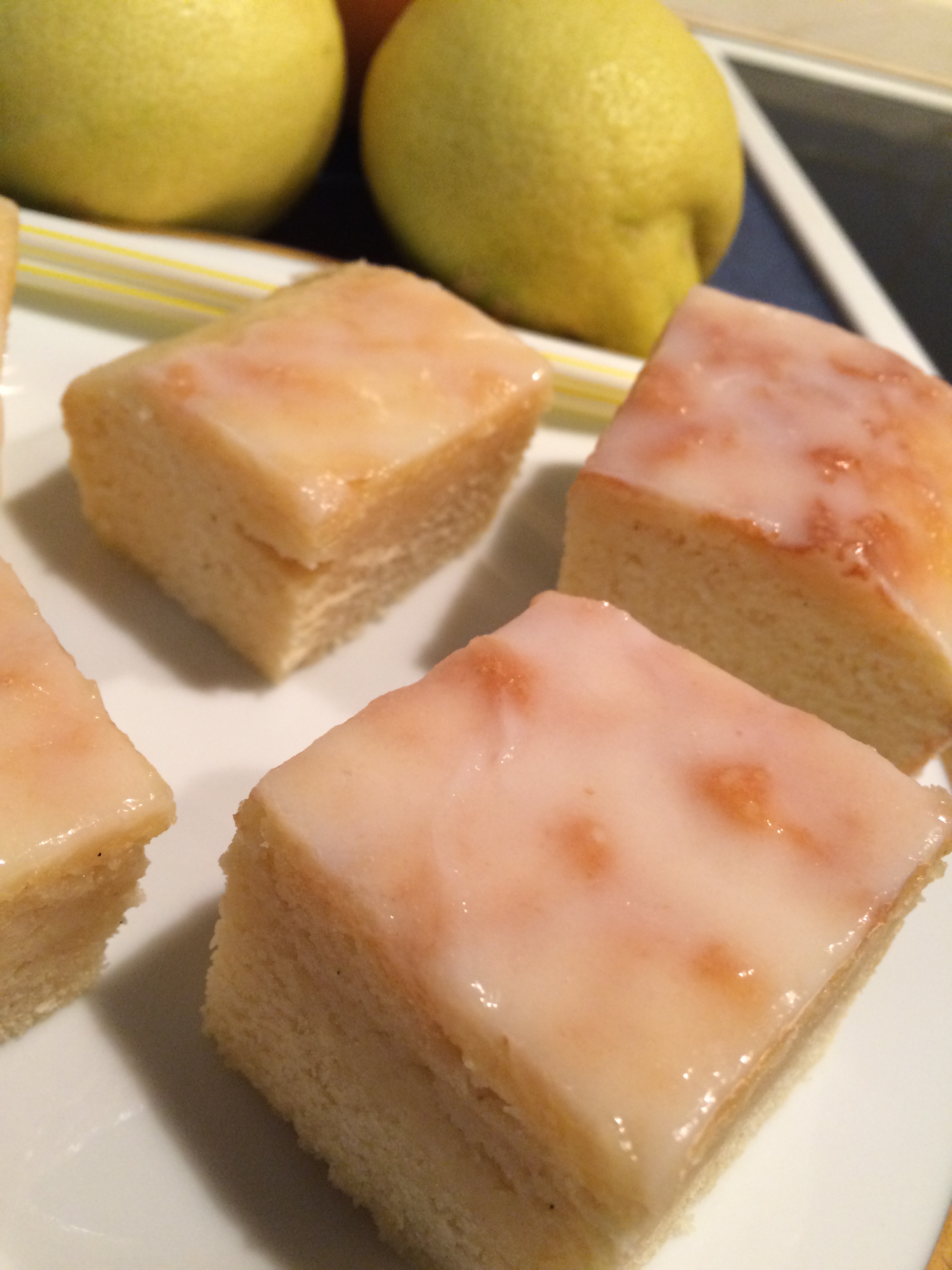 Zitronen Buttermilch Kuchen Vom Blech Affektblog De Rezept Buttermilchkuchen Buttermilch Dessert Rezepte