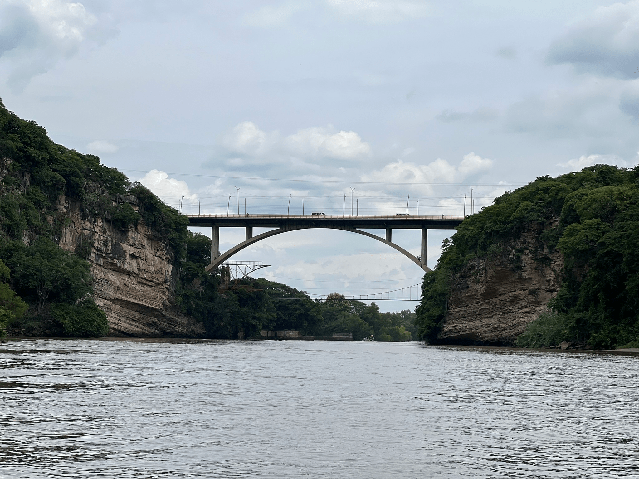 Belisario Domínguez Bridge