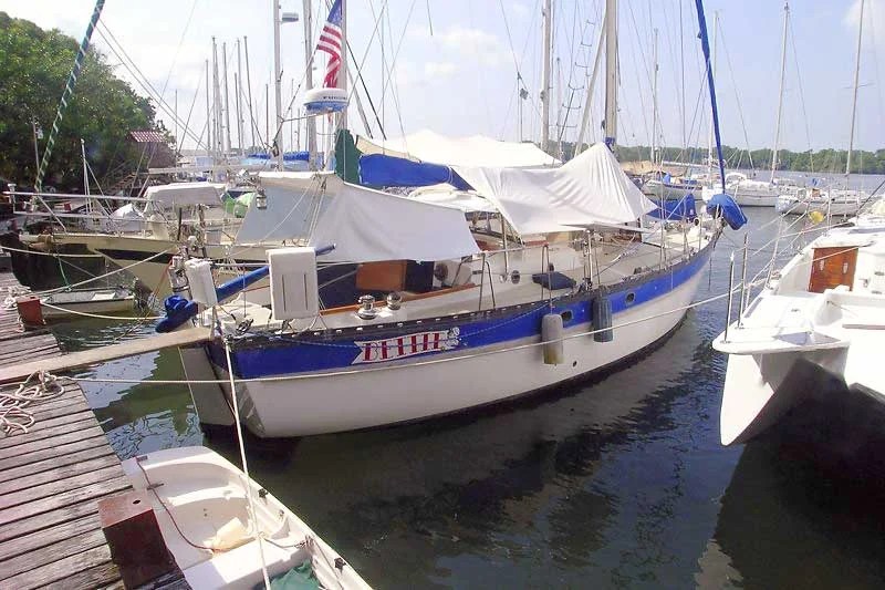 Cruising with Bettie: Sail Los Angeles to Bahamas Video - Image 9