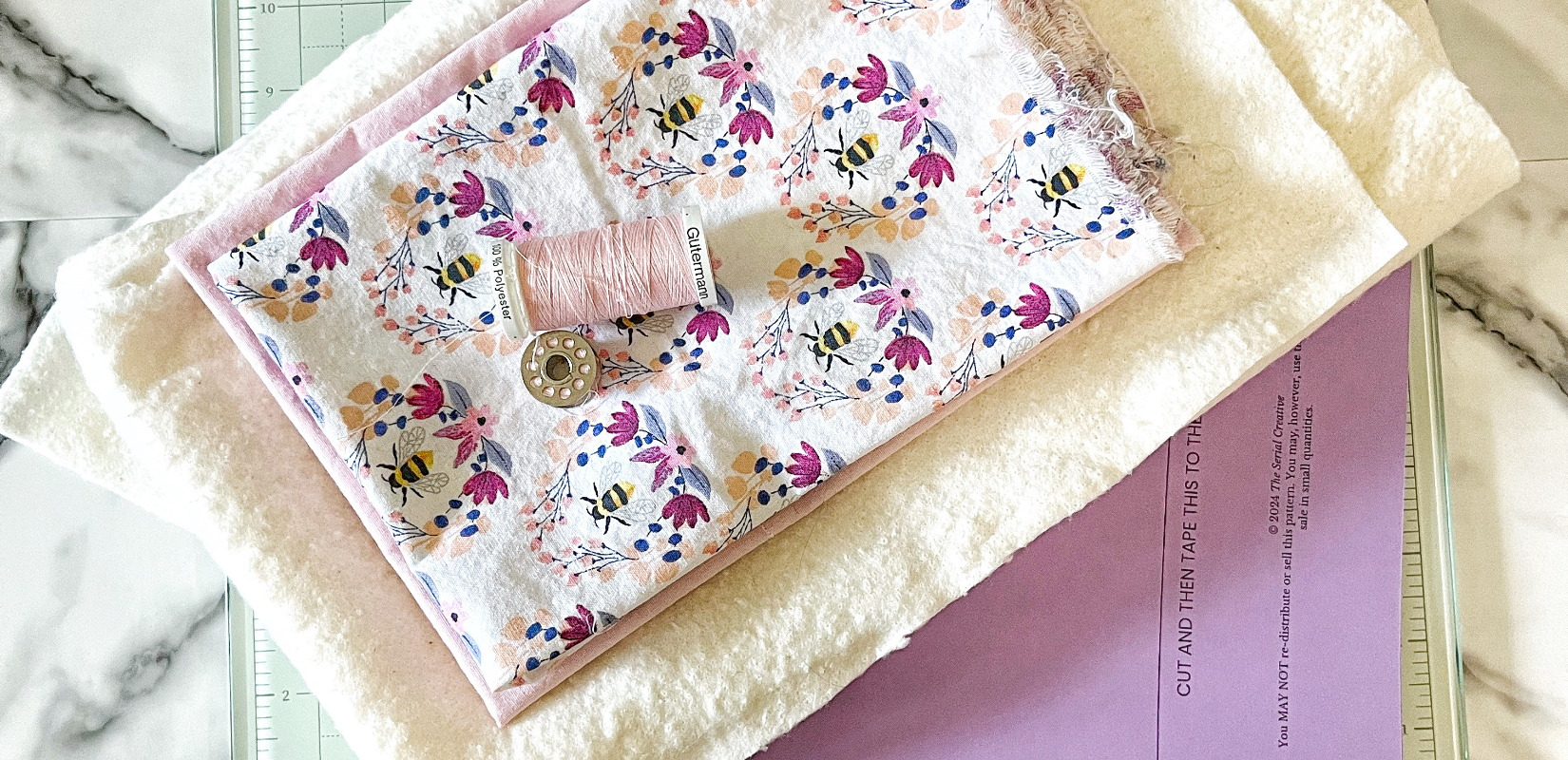 How to Sew a Padded Book Sleeve – Free Pattern!