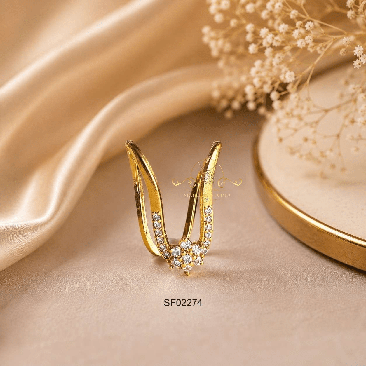 AD Flower Vanki Ring
