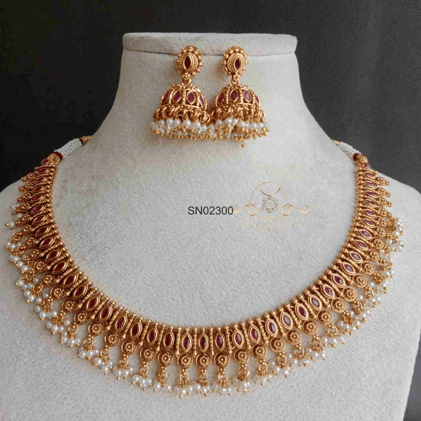 Antique with Guttapusalu Necklace