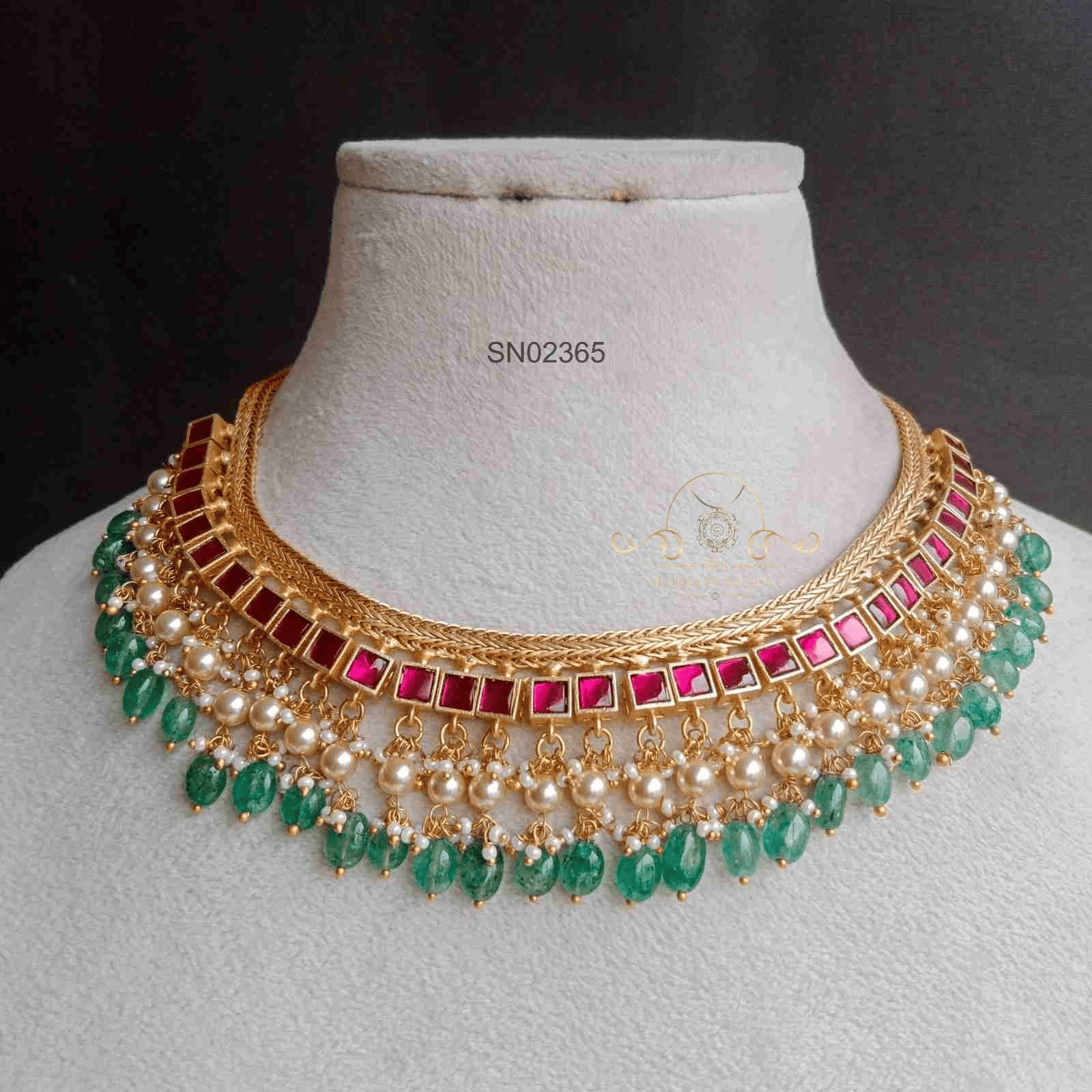 Jadau Kundan Necklace