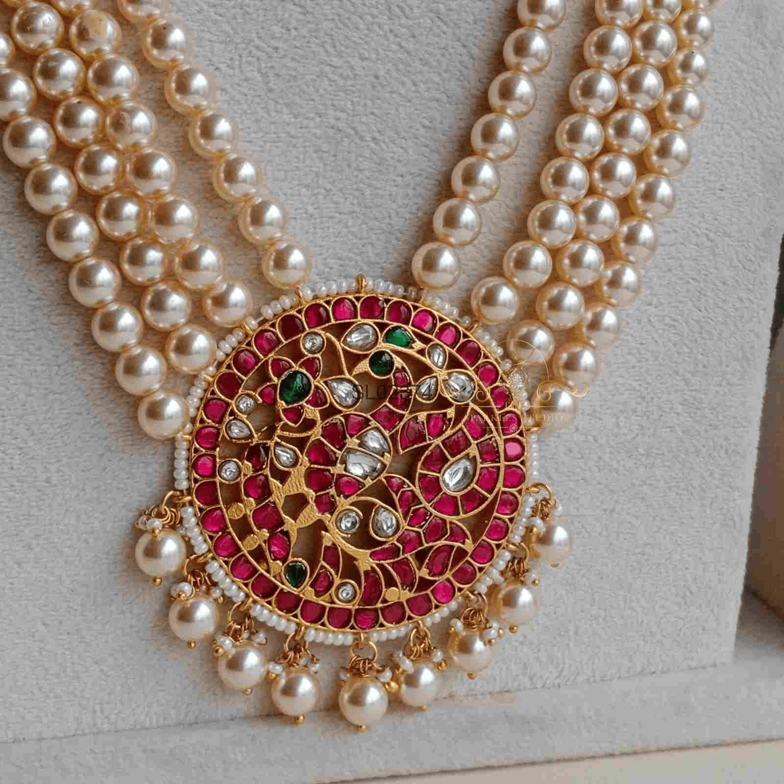 Swaroski Pearl Green Beads Haram