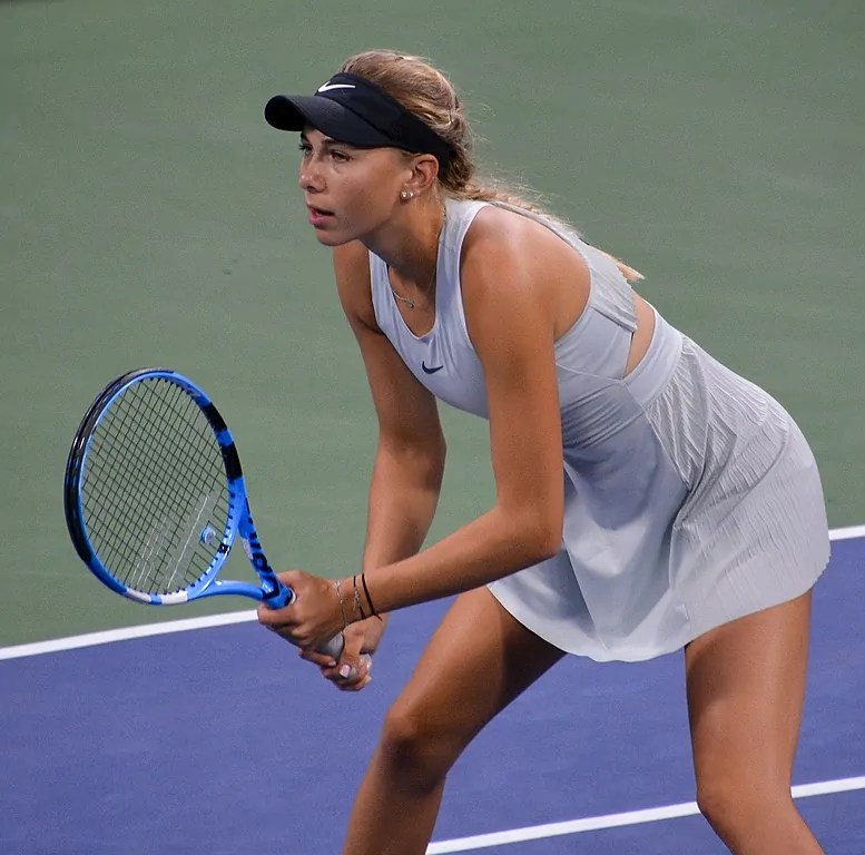Amanda Anisimova wins 2025 Beijing Open