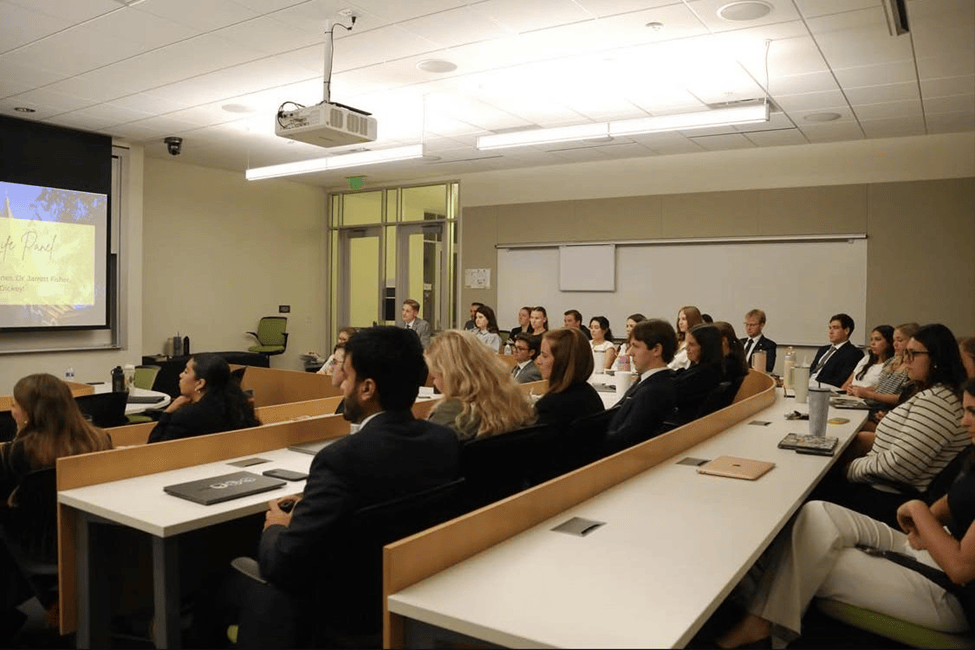 StuGov meets on Baylor's campus