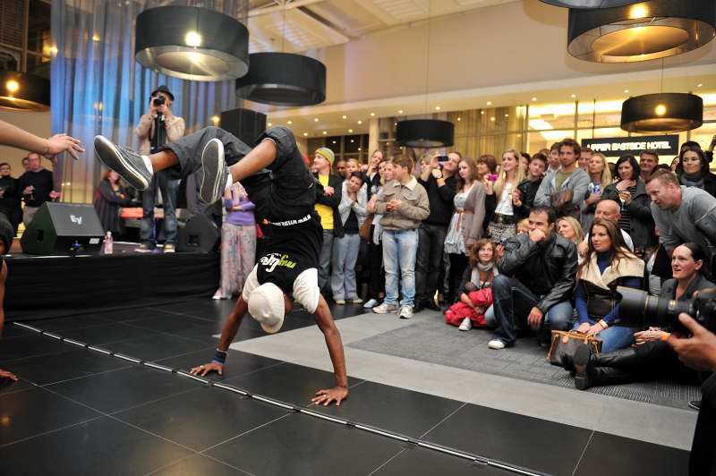 Breakdancers from the My Life Foundation
