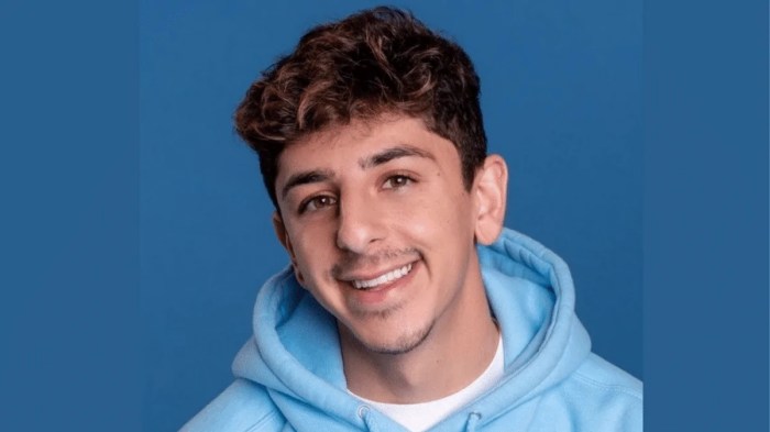 What is faze rug's net worth 2020