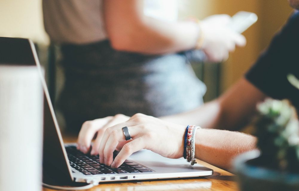 How to Import Feeds From Google Reader - Updated