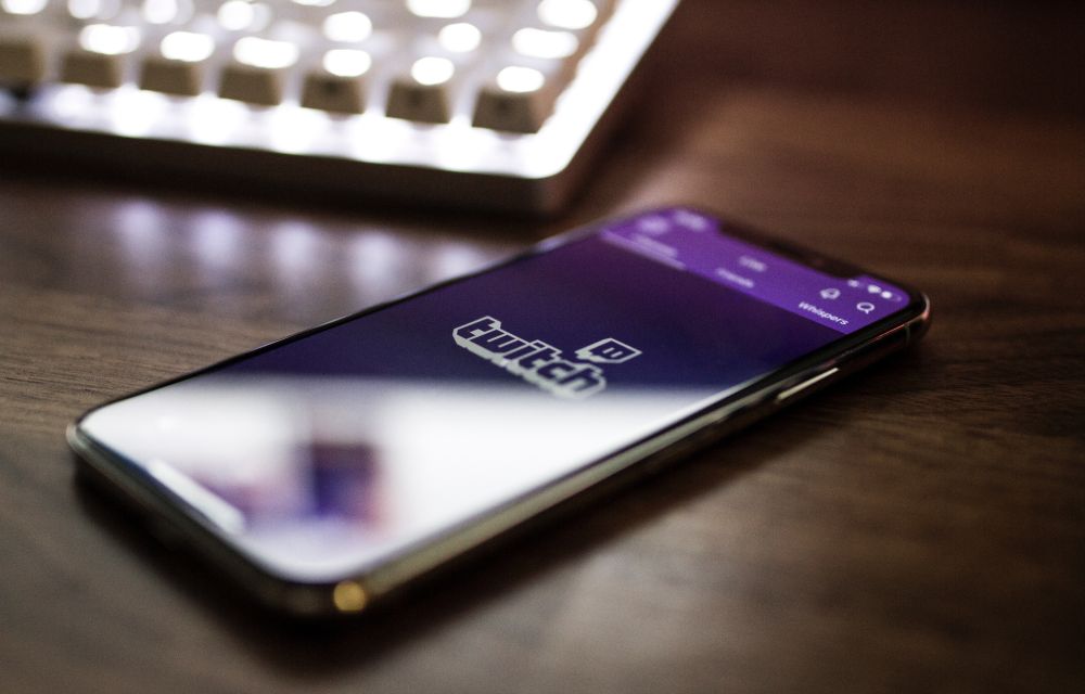 How to Stream on Twitch using an Android or iOS