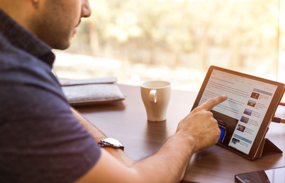 How to identify real download buttons in a website