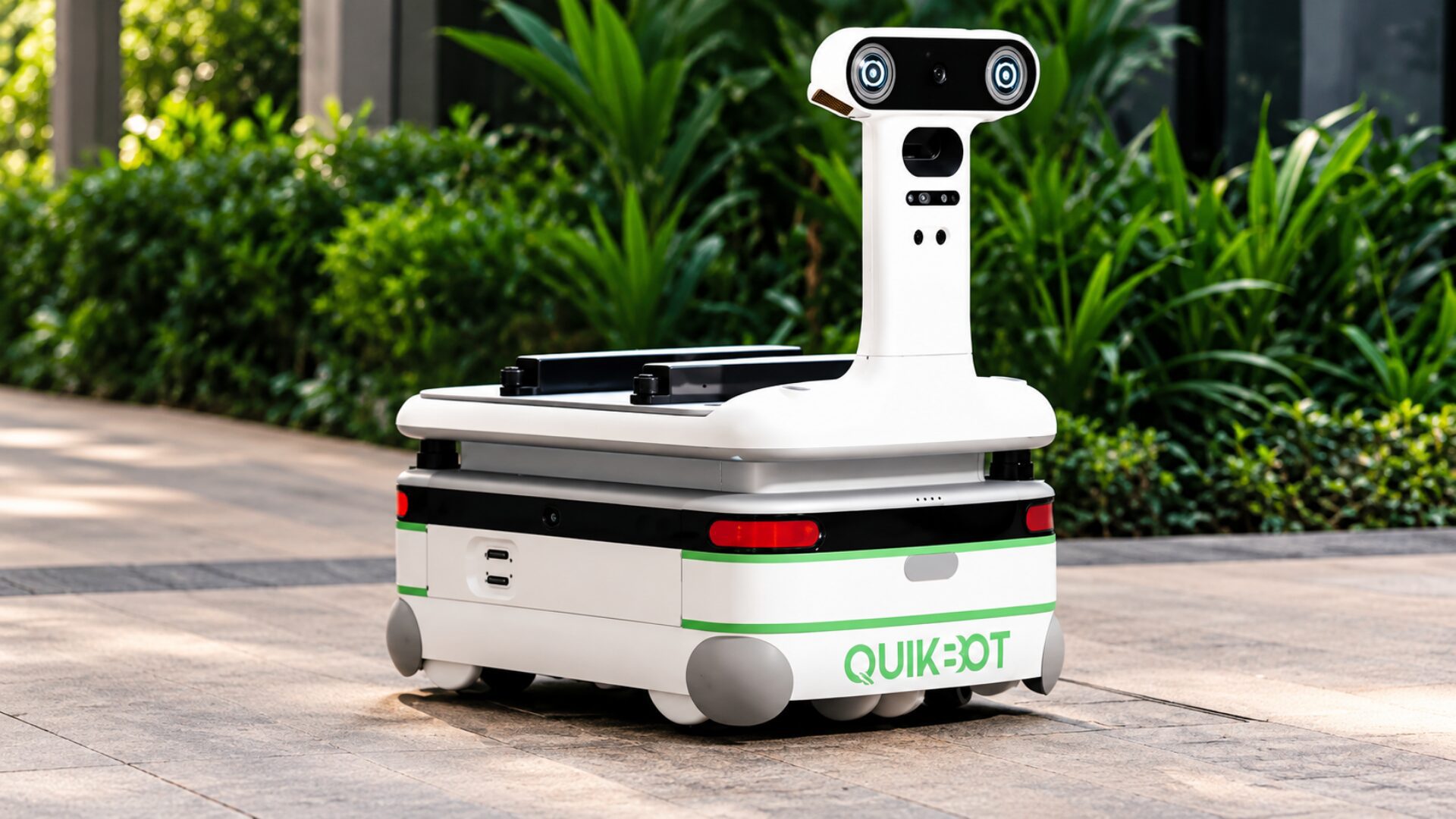 Autonomous delivery robots in Dubai