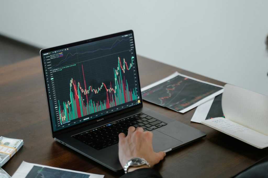 Reversal price action patterns signal potential changes in market direction if you can identify them correctly.