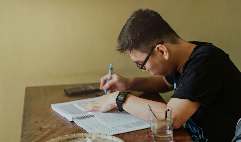 a guy studing